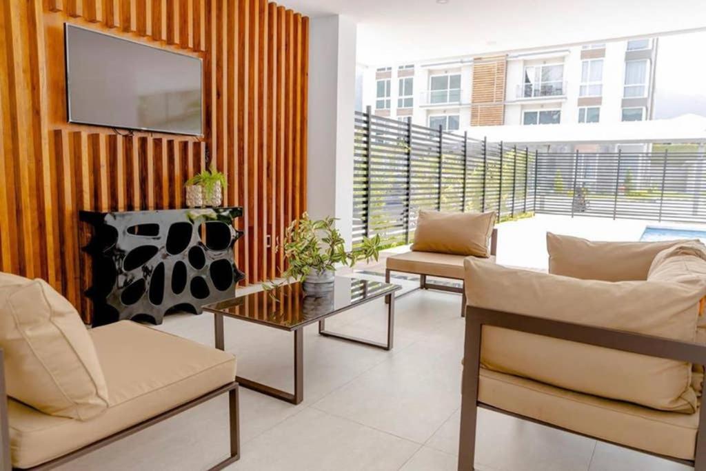 Moderno Y Acogedor Condominio En Zona Exclusiva Σαν Πέδρο Σούλα Εξωτερικό φωτογραφία