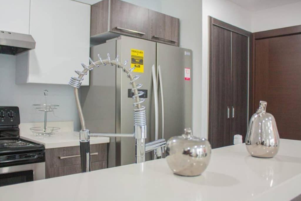 Moderno Y Acogedor Condominio En Zona Exclusiva Σαν Πέδρο Σούλα Εξωτερικό φωτογραφία